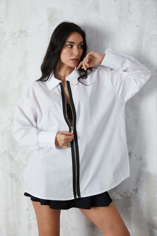 White loose shirt with black zipper