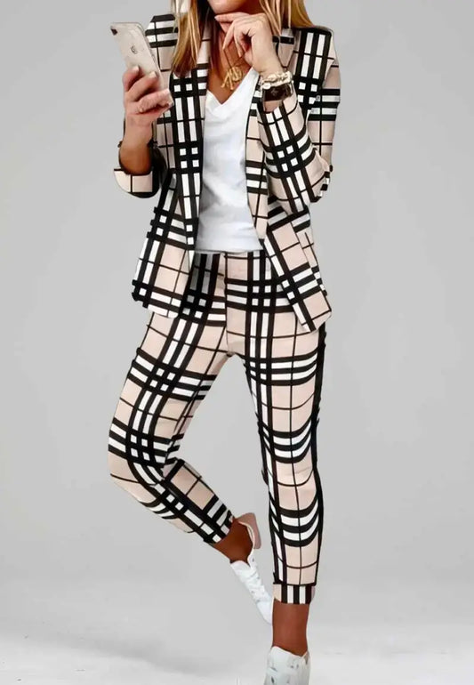 Women’s Soft Plaid Striped Suit